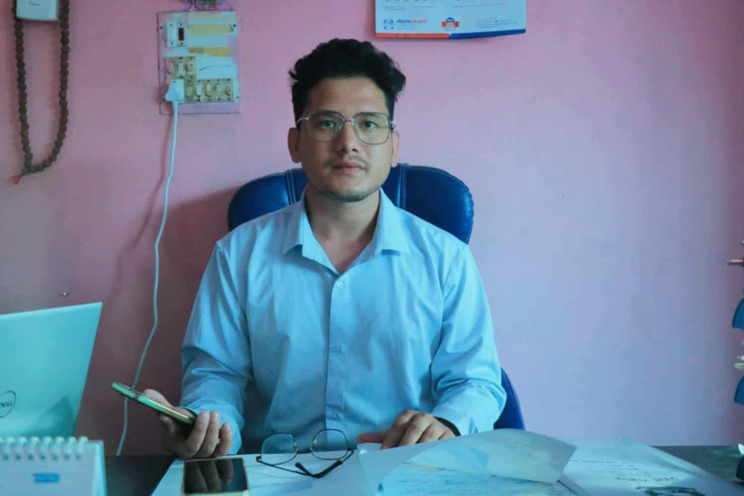 दिपक शाही 